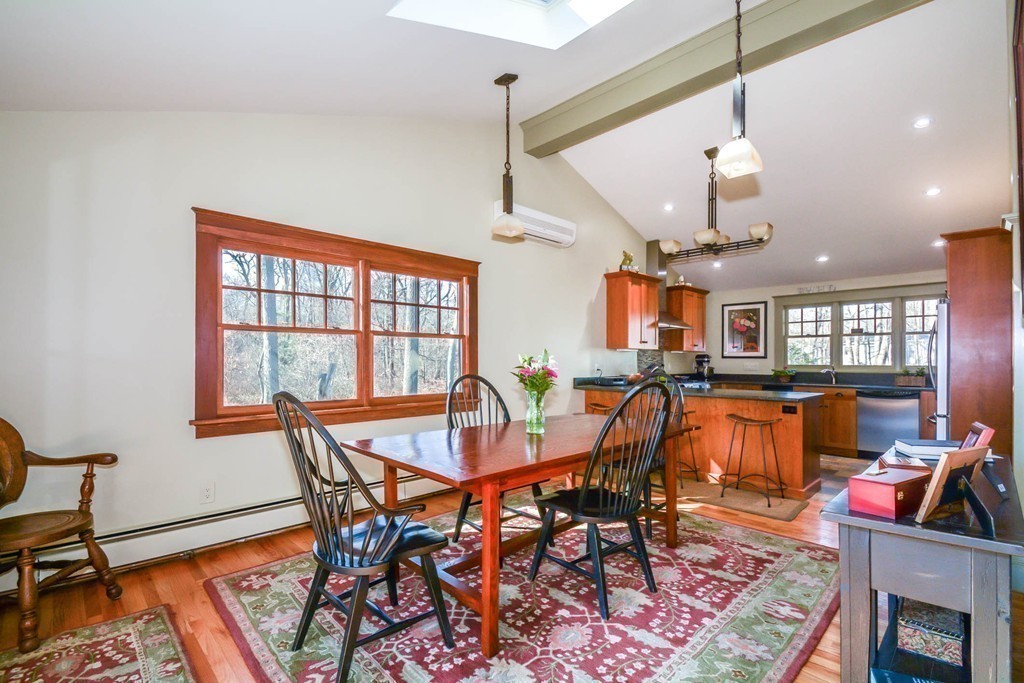 129 Howard Street Reading, MA 01867 - Photo 9 of 30 Gallery Image 9