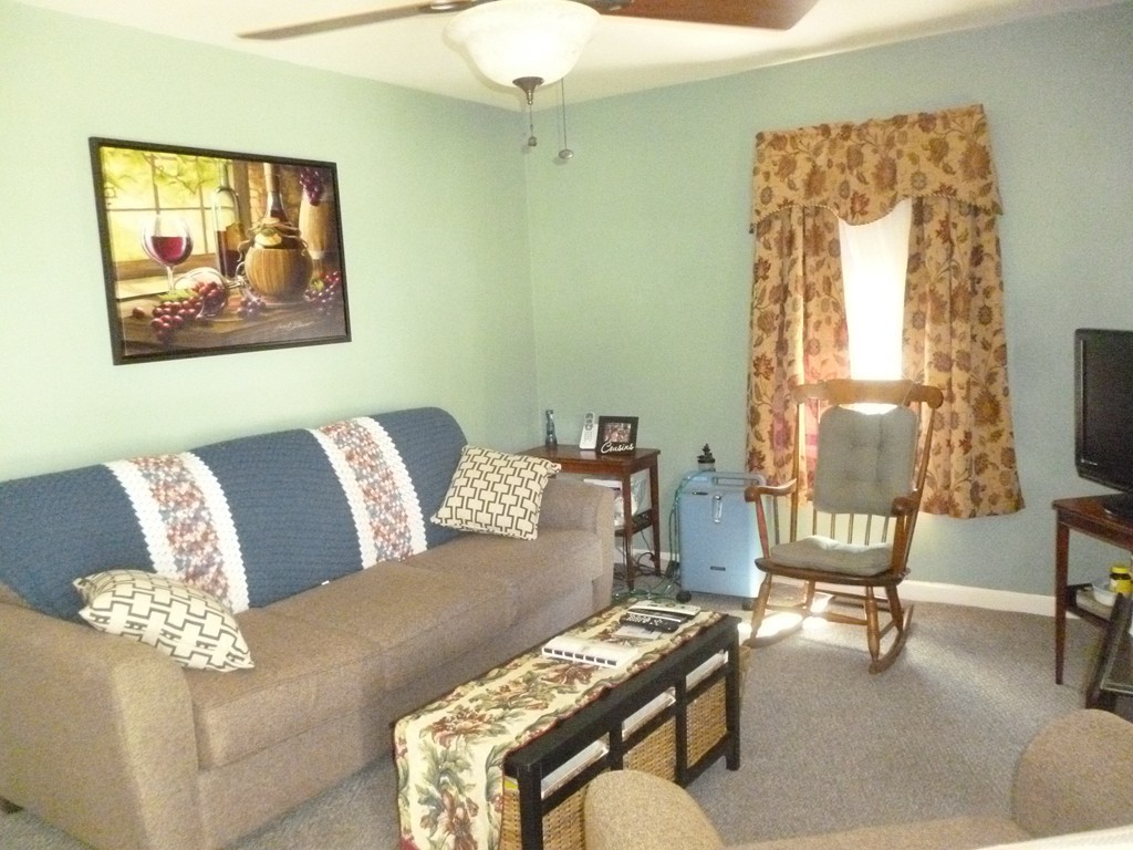 13 Harwich Street Worcester, MA 01607 - Photo 10 of 14 Gallery Image 10