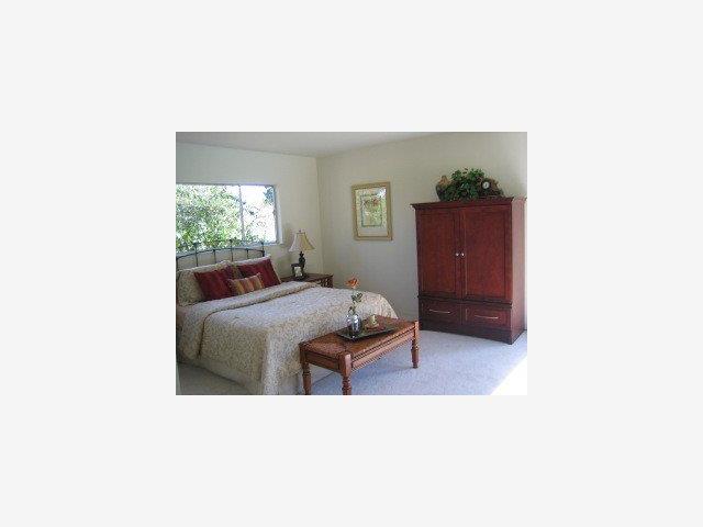 269 Covington Road Los Altos, CA 94024 - Photo 3 of 9 Gallery Image 3