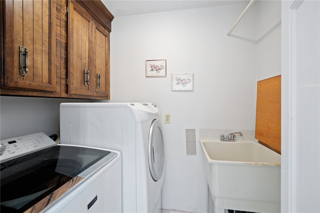 8 Wingate Road Lincoln, RI 02865 - Photo 34 of 41 Gallery Image 34