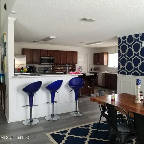 $2,500 | 14975 Greenwell Circle, Biloxi, MS 39532