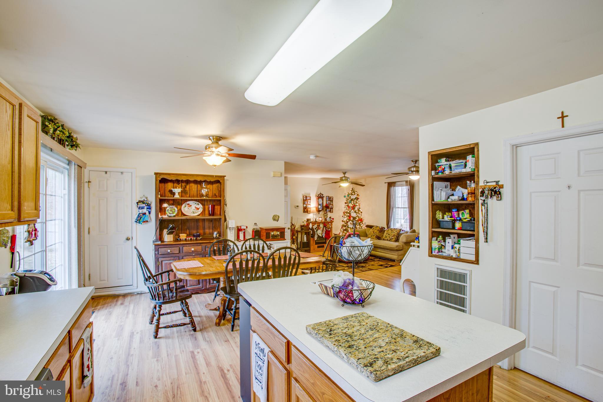 136 Quarry Road Stafford, VA 22554 - Photo 13 of 54 Gallery Image 13