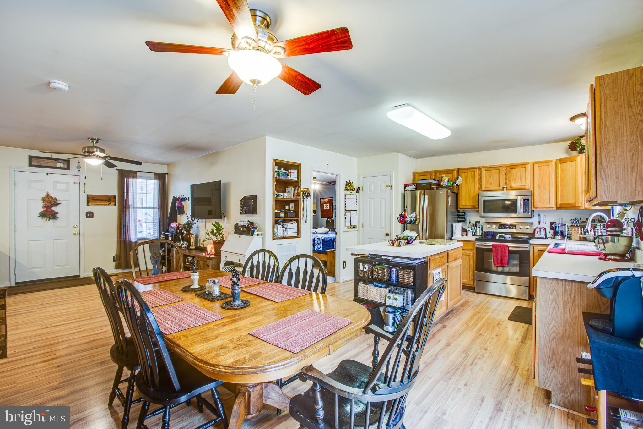136 Quarry Road Stafford, VA 22554 - Photo 8 of 54 Gallery Image 8