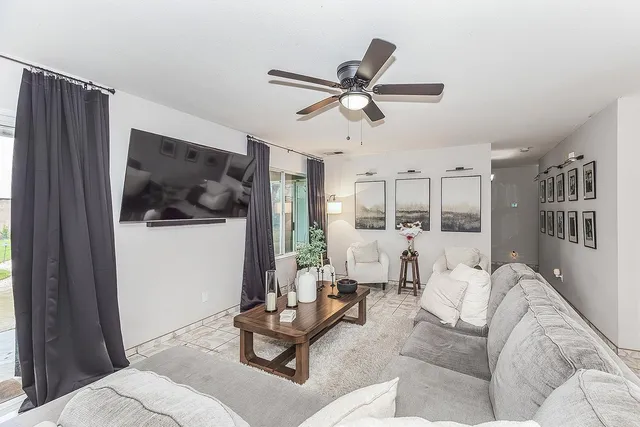 $410,000 | 201 Exie Lane, Dinuba, CA 93618