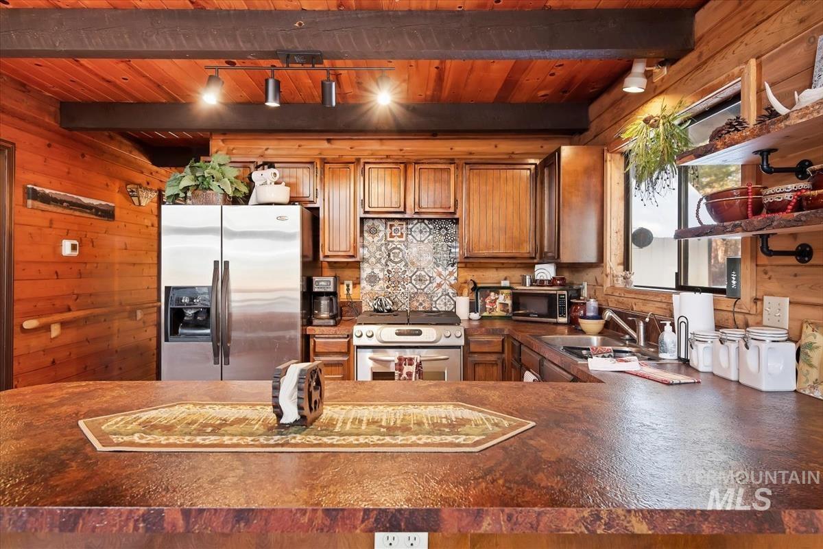 20 North Trail Road Garden Valley, ID 83622 - Photo 9 of 29