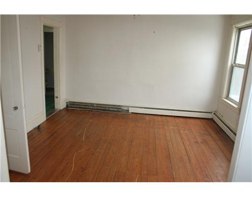 32 3rd Avenue Woonsocket, RI 02895 - Photo 4 of 10 Dining Room.