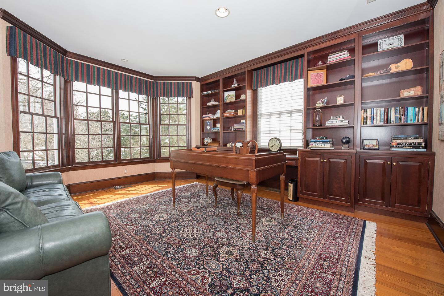 133 Brooke Farm Road Wayne, PA 19087 - Photo 14 of 45 Library/Den with Bay Window