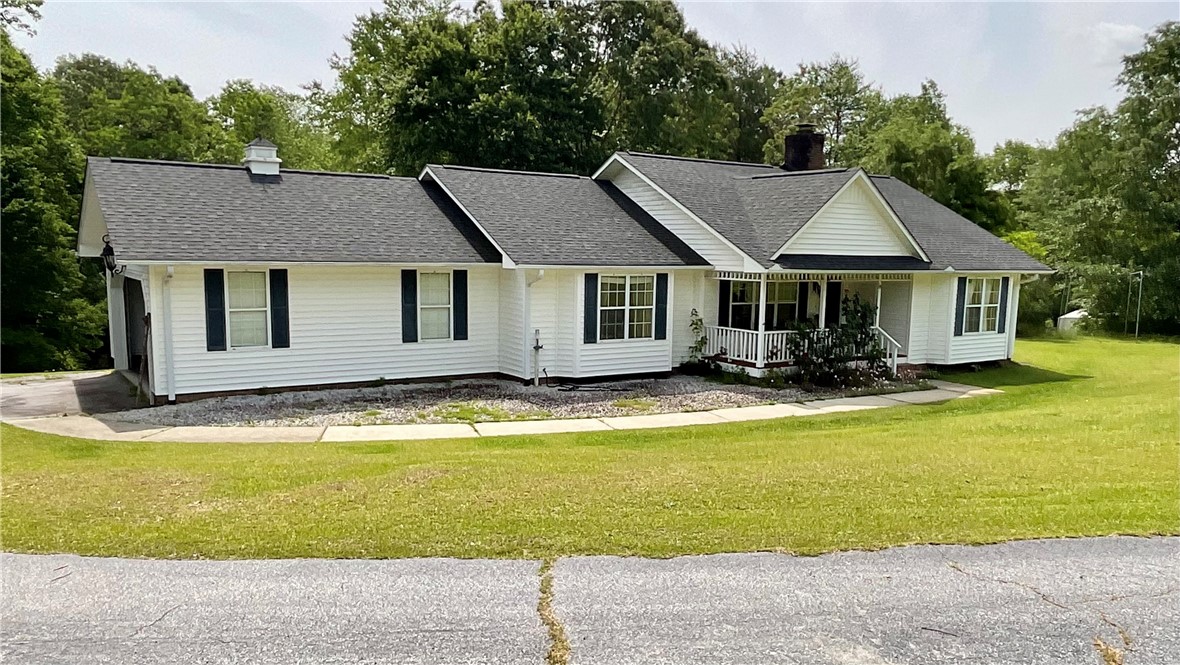 870 Pickett Post Road Walhalla, SC 29691 - Photo 1 of 41 Gallery Image 1