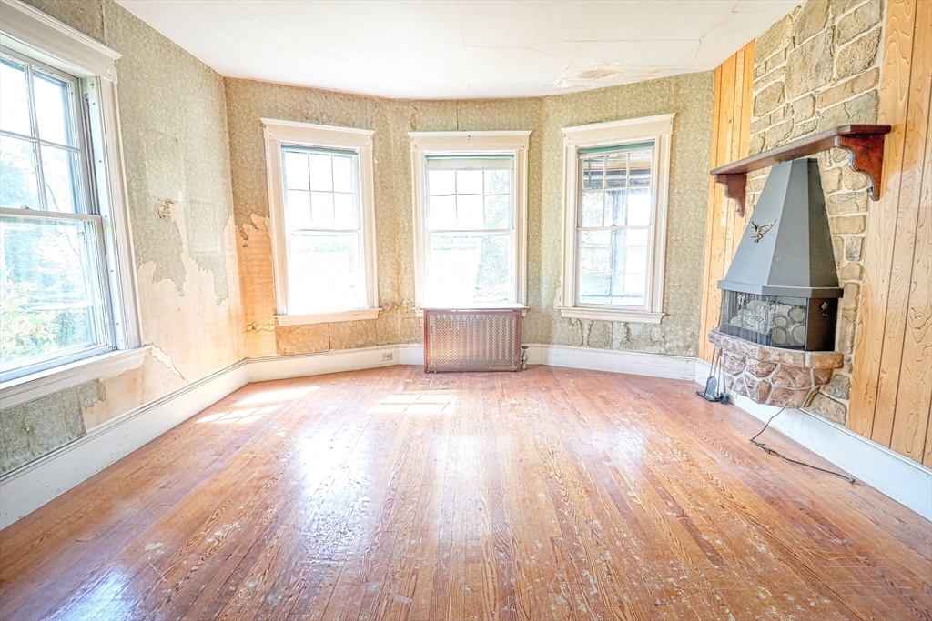 749-751 Riverside Drive Lawrence, MA 01841 - Photo 23 of 42 Gallery Image 23