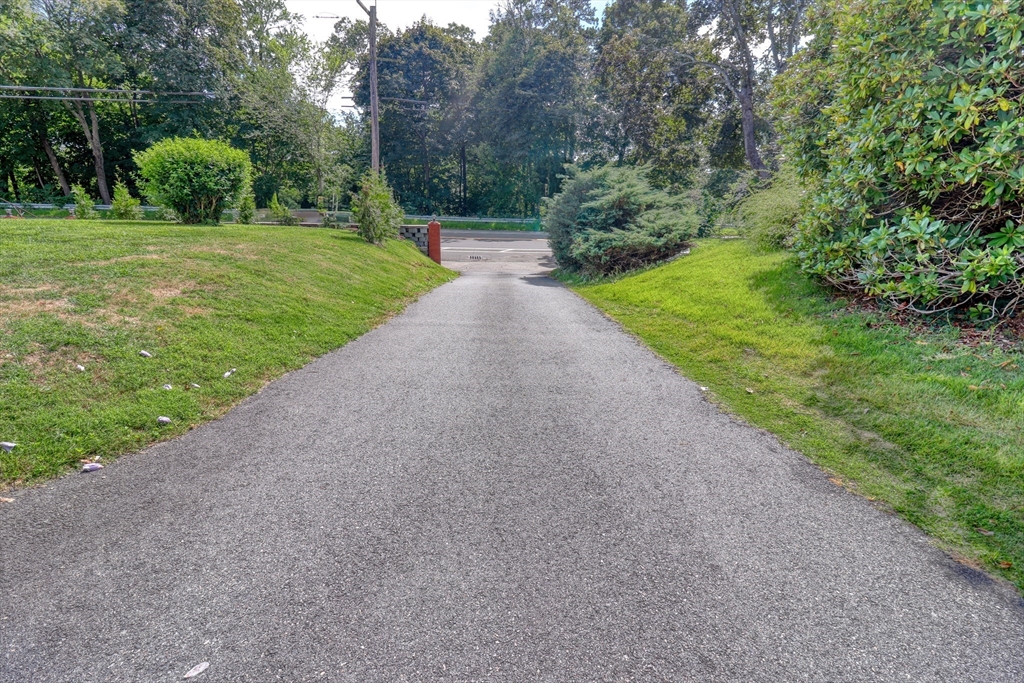 749-751 Riverside Drive Lawrence, MA 01841 - Photo 41 of 42 Gallery Image 41