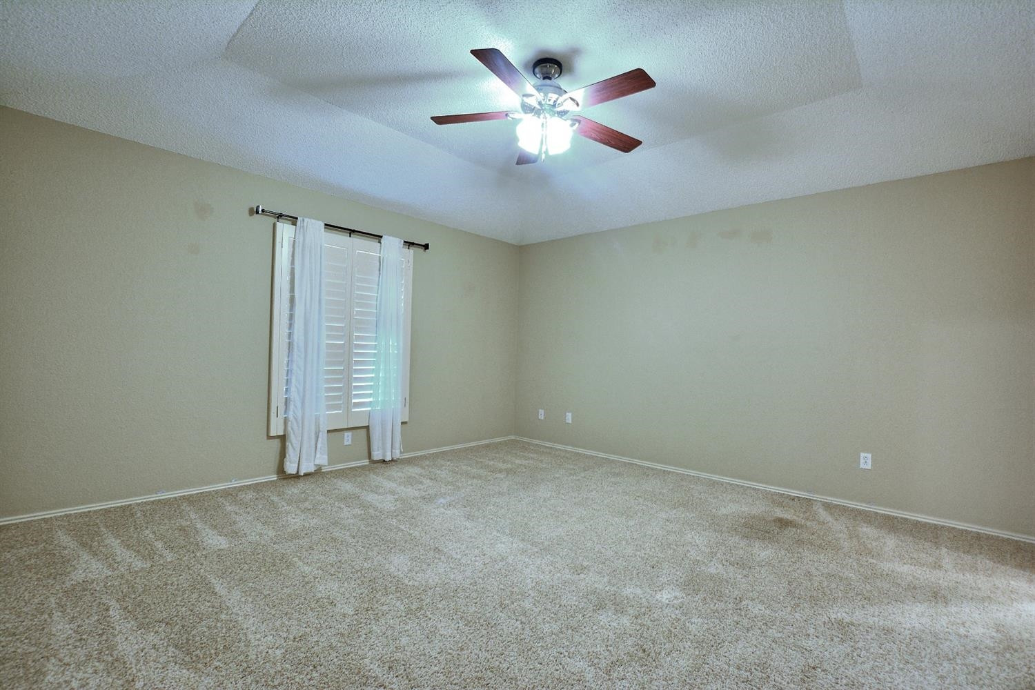8212 Raleigh Avenue Lubbock, TX 79424 - Photo 12 of 17 Photo 12