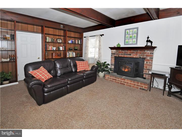 1450 Cortez Road Blue Bell, PA 19422 - Photo 9 of 25 Family Room