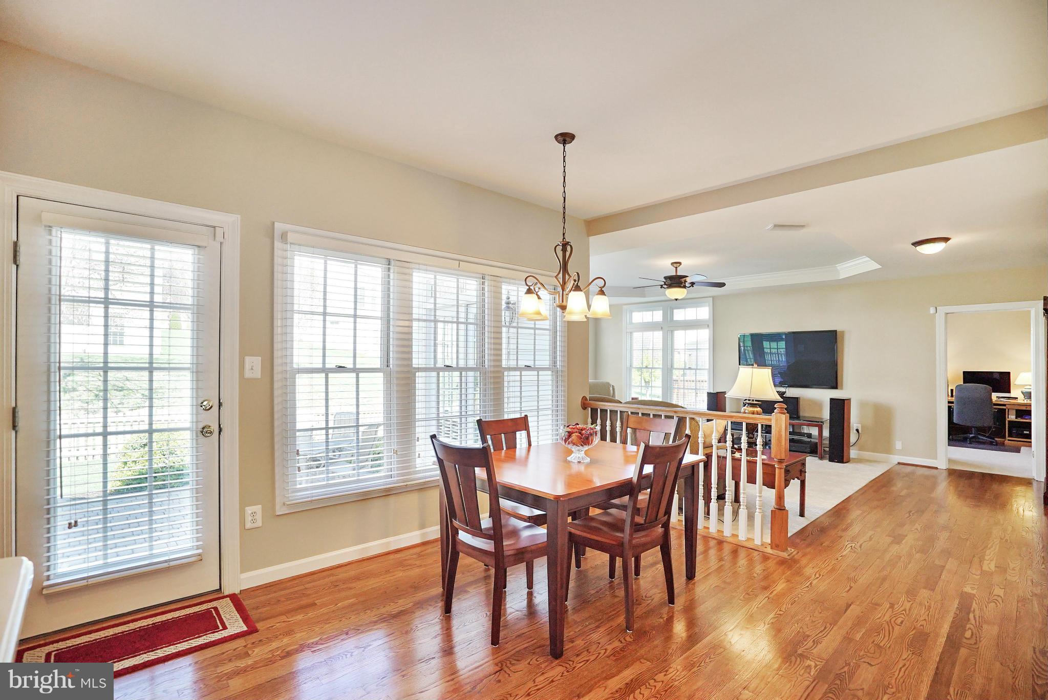 13919 Bromfield Road Germantown, MD 20874 - Photo 11 of 30 Kitchen eat in area reverse view