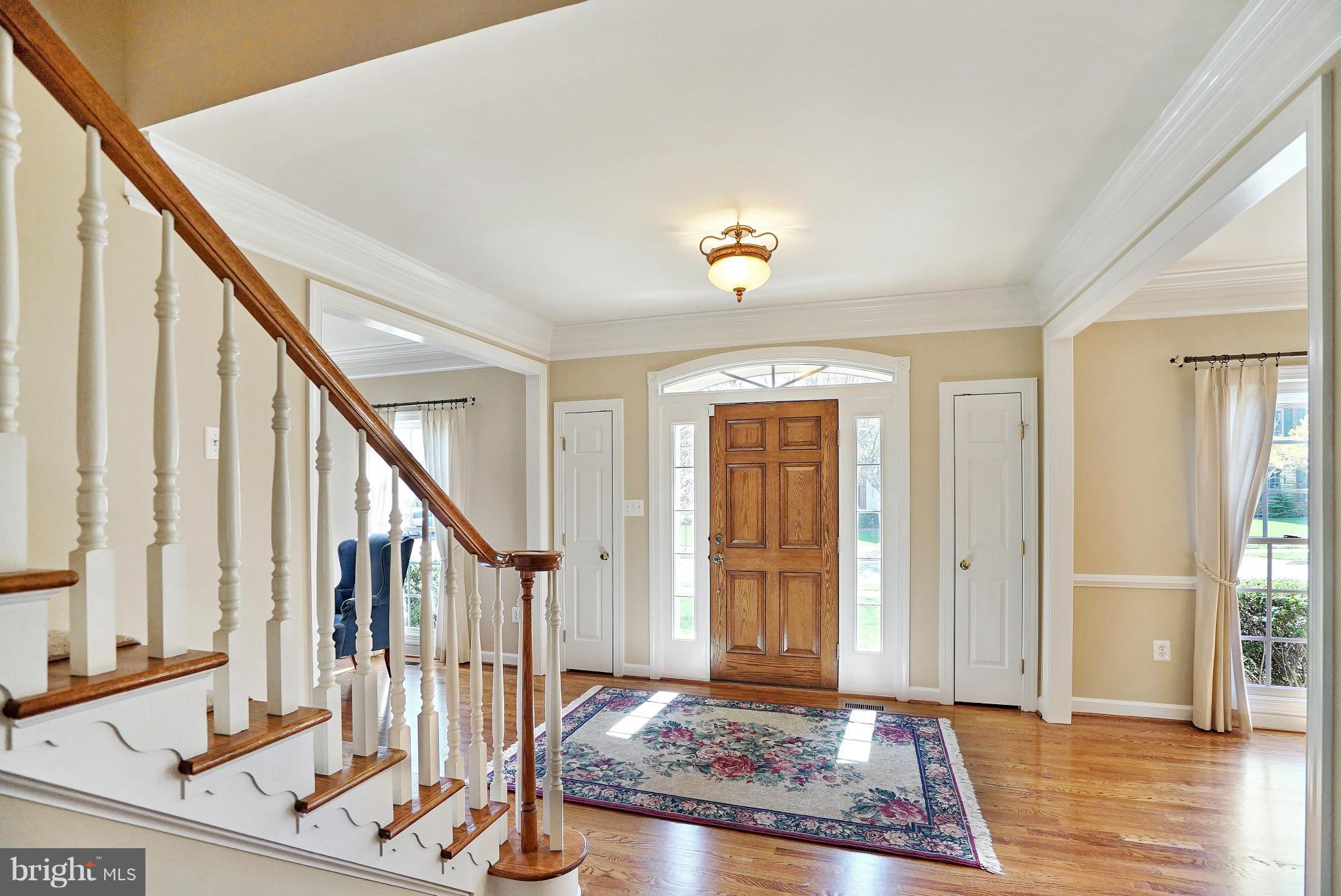 13919 Bromfield Road Germantown, MD 20874 - Photo 3 of 30 Foyer