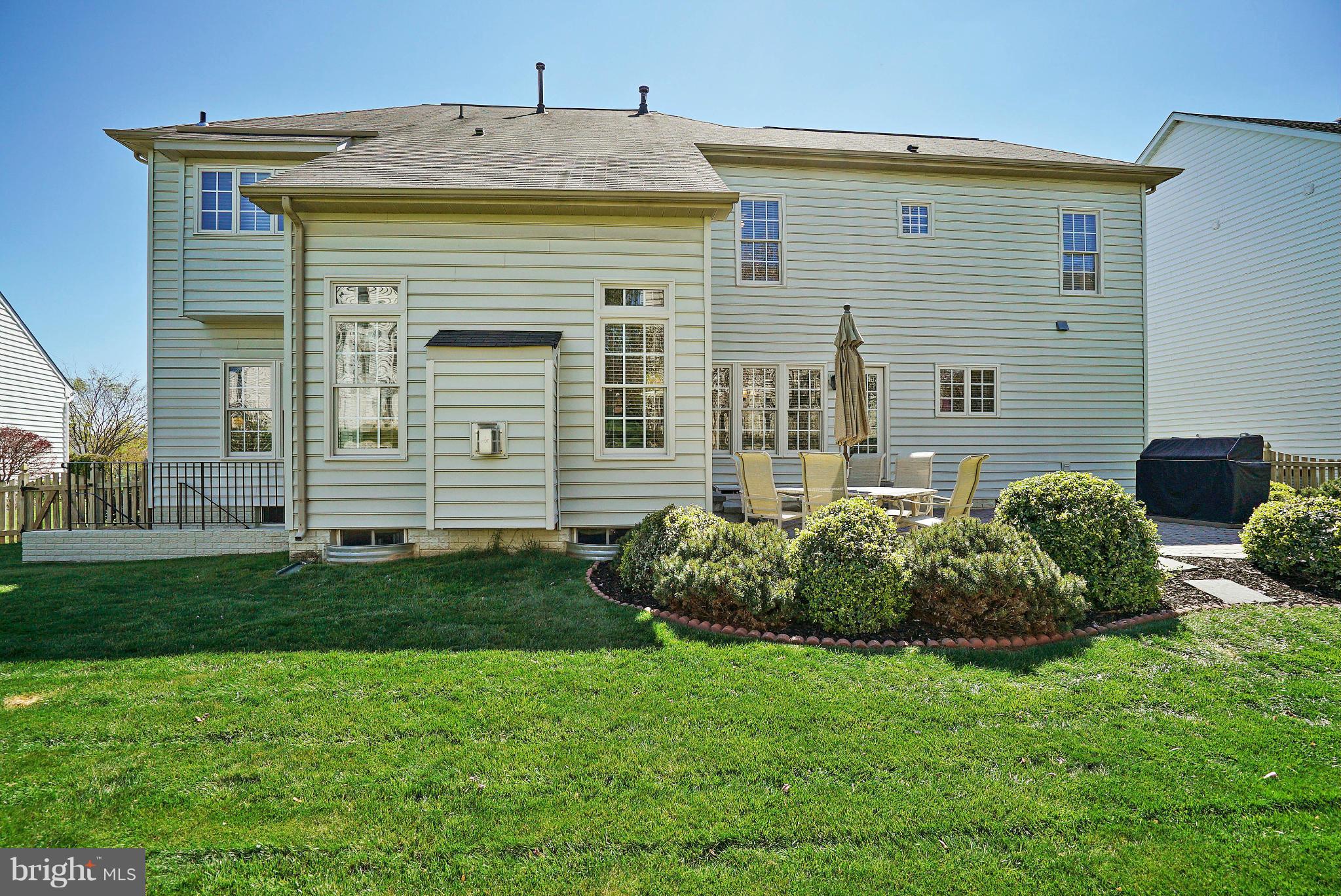 13919 Bromfield Road Germantown, MD 20874 - Photo 30 of 30 Rear view of home