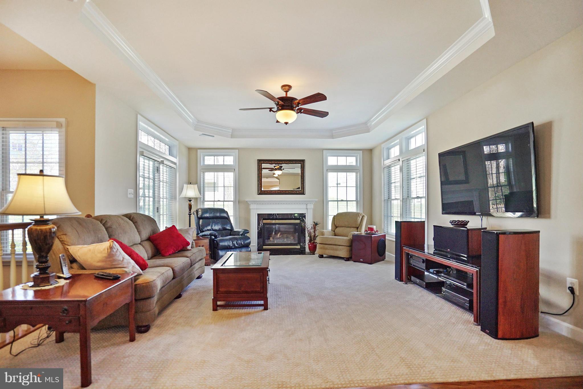 13919 Bromfield Road Germantown, MD 20874 - Photo 9 of 30 Family Room