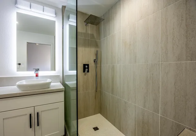 $898,000 | 15 Abbey Lane, Unit 432, Lahaina, HI 96761