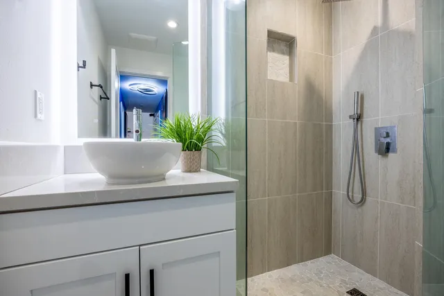 $898,000 | 15 Abbey Lane, Unit 432, Lahaina, HI 96761