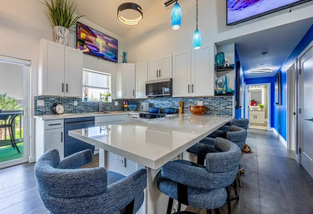 $898,000 | 15 Abbey Lane, Unit 432, Lahaina, HI 96761