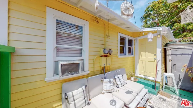 $3,600 | 402 North Venice Boulevard, Unit B, Venice, CA 90291