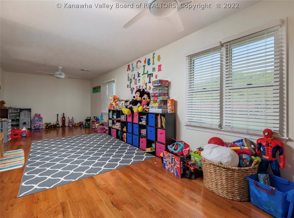 4038 Lower Falls Road St. Albans, WV 25177 - Photo 14 of 24 Upper level bonus area