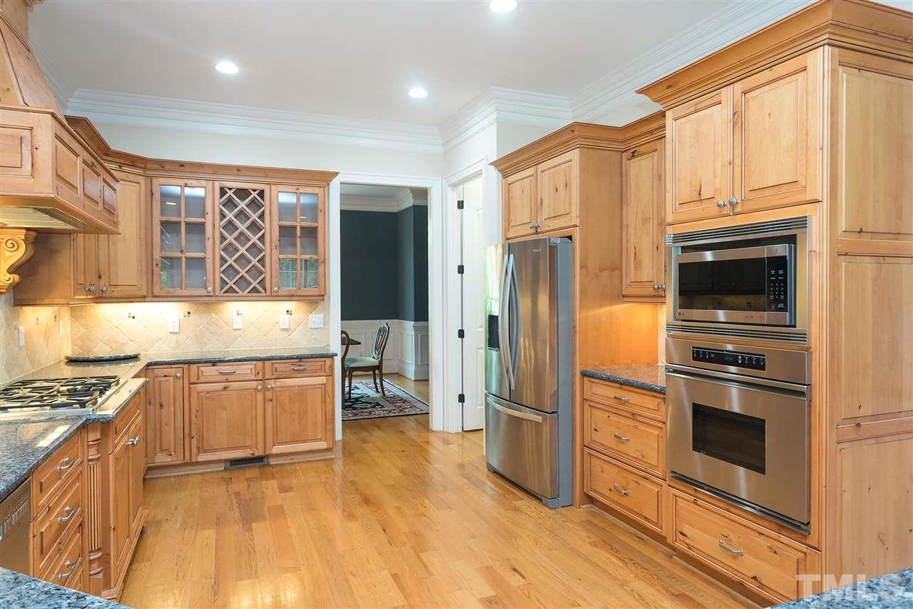 3209 Mossy Ridge Court Raleigh, NC 27613 - Photo 7 of 30