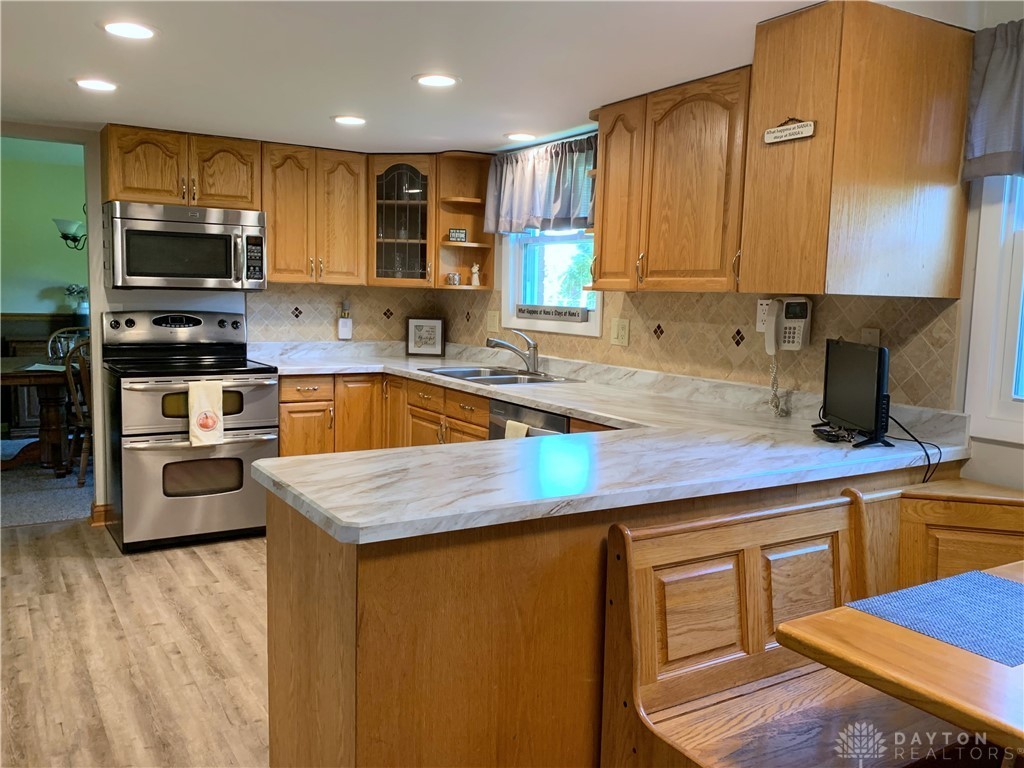 5212 Bigger Road Kettering, OH 45440 - Photo 11 of 32 Gallery Image 11