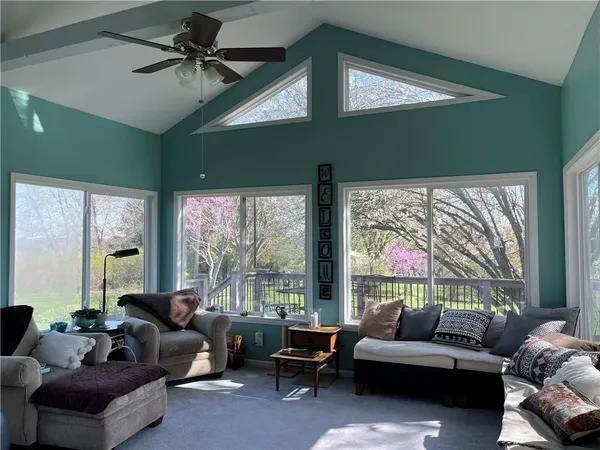 $895,000 | 14976 150th Street, Bonner Springs, KS 66012
