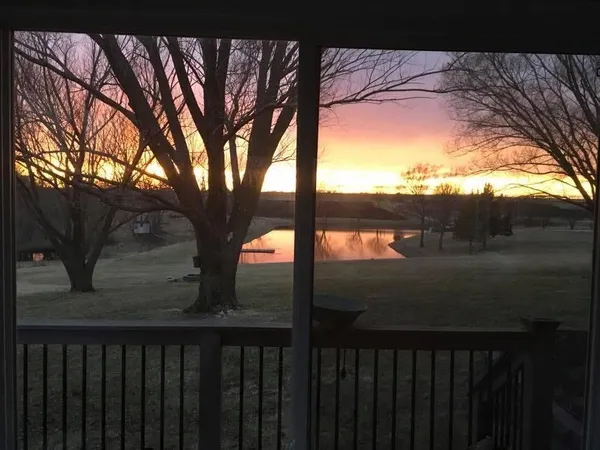$895,000 | 14976 150th Street, Bonner Springs, KS 66012