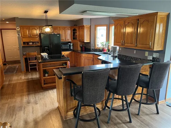 $895,000 | 14976 150th Street, Bonner Springs, KS 66012