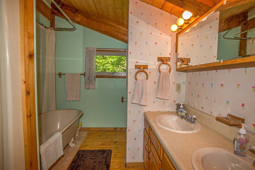 68 Woodchuck Hollow Road Tolland, MA 01034 - Photo 21 of 42 Gallery Image 21