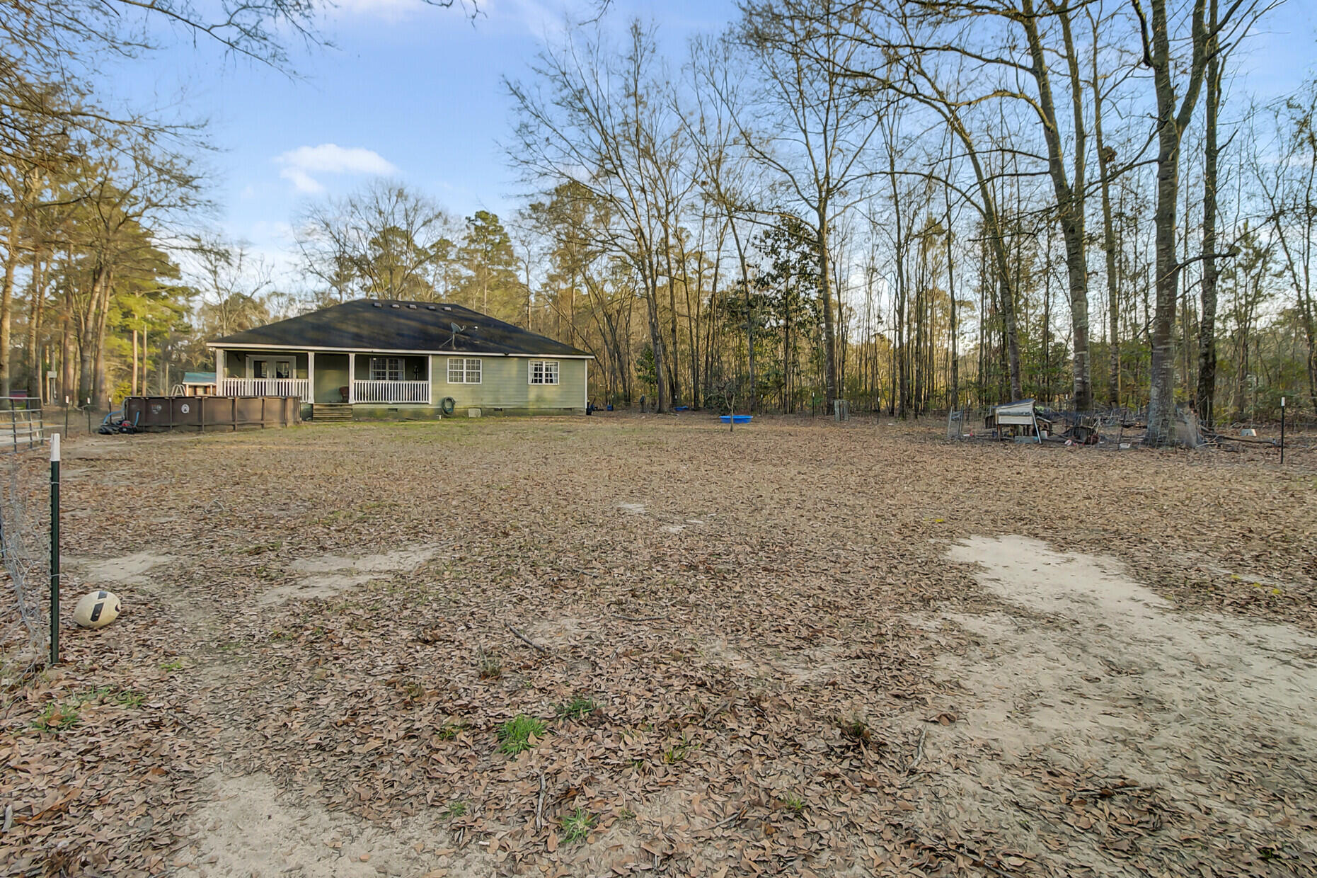 223 Fox Field Road Walterboro, SC 29488 - Photo 28 of 31 35_35_mls