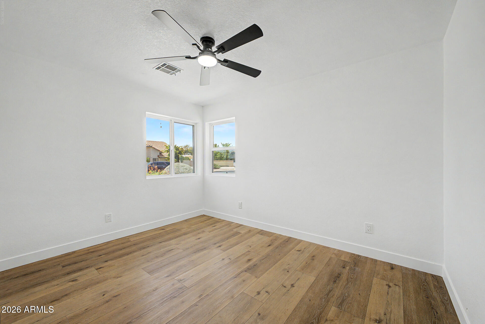 1503 N Spring Mesa, AZ 85203 - Photo 17 of 25 20 - Spring 1503