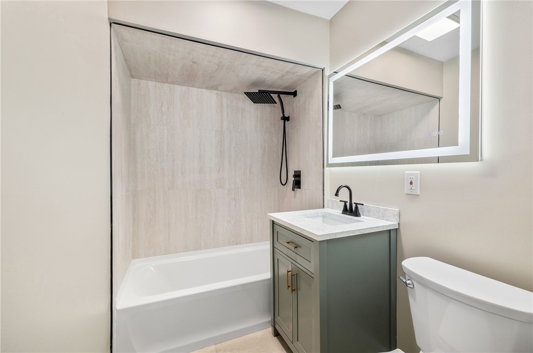 62 Bain Street Cranston, RI 02920 - Photo 18 of 32