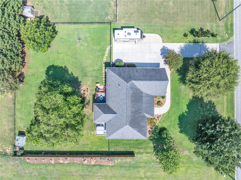 648 Mountain View Road Williamston, SC 29697 - Photo 39 of 42 An aerial perspective reveals the substantial dwelling, verdant surroundings, and generous driveway.