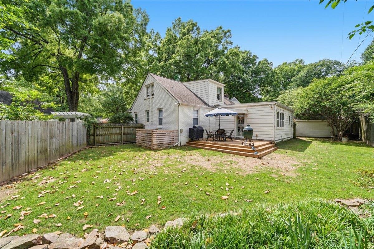160 Picardy Street Memphis, TN 38111 - Photo 32 of 38 a house view with a garden space