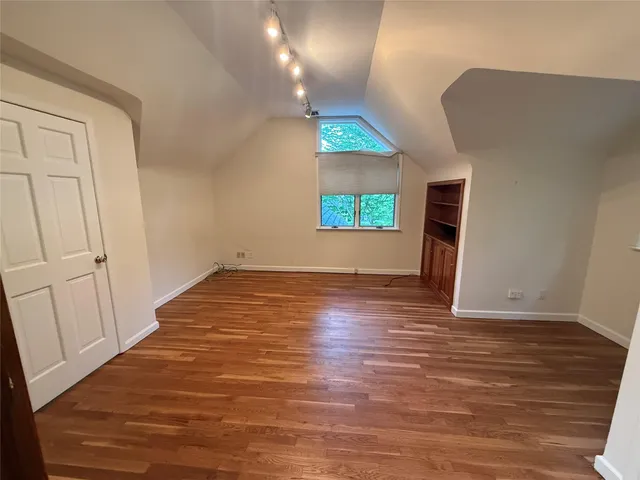 $8,000 | 17 Hilltop Drive West, Great Neck, NY 11021