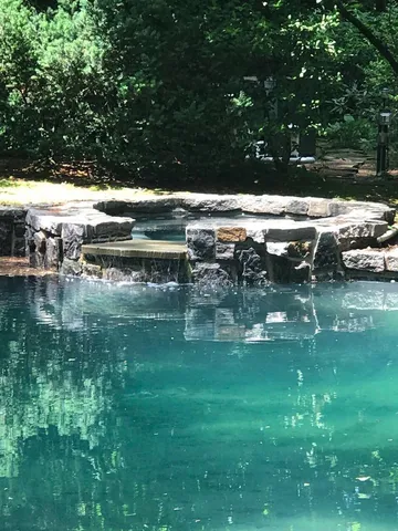 $8,000 | 17 Hilltop Drive West, Great Neck, NY 11021