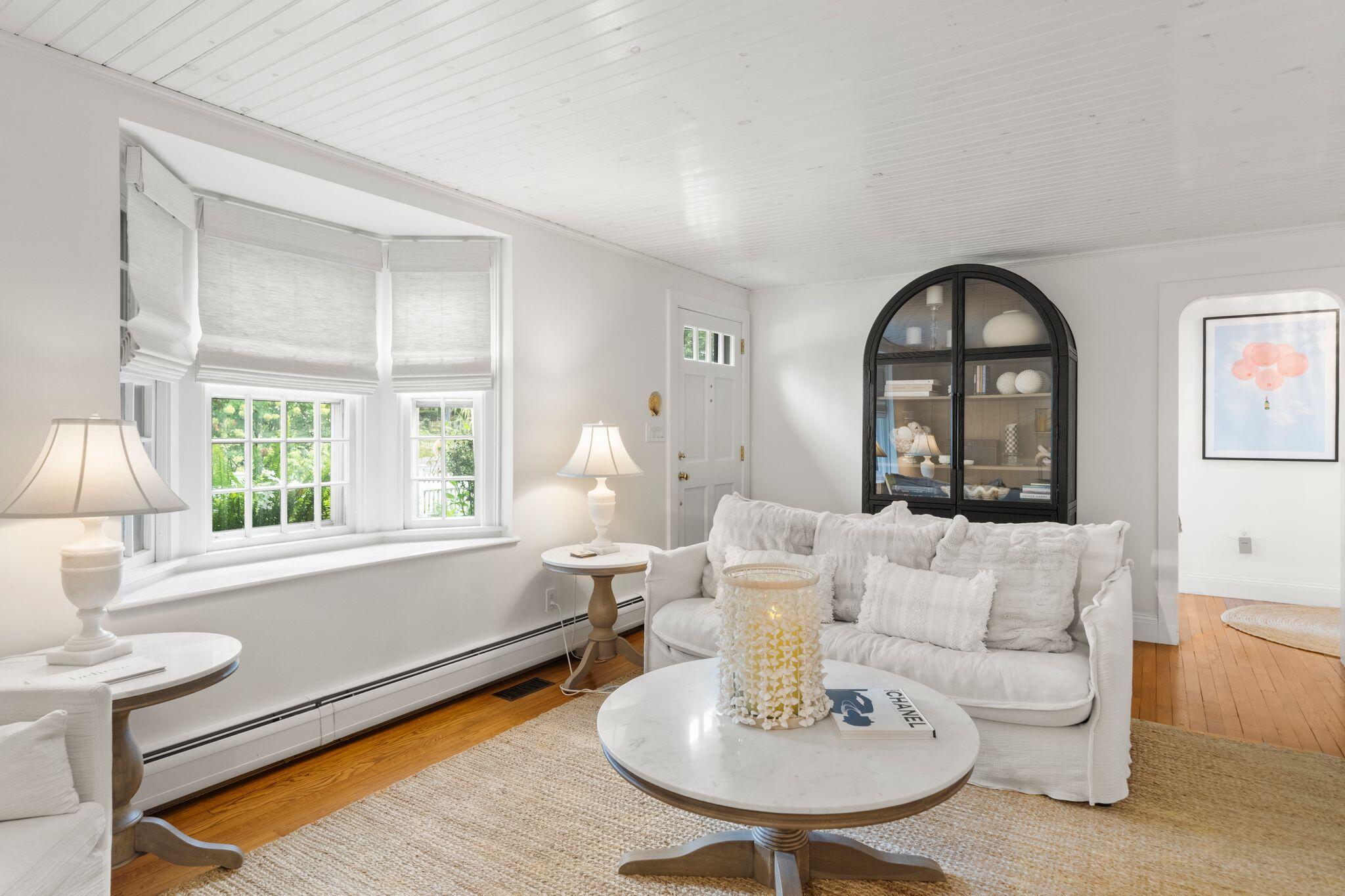 3714 Main Street Barnstable, MA 02630 - Photo 6 of 34 30_JWC09760