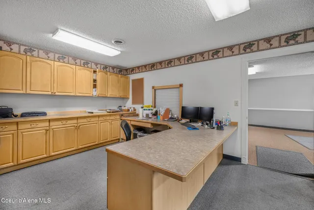 $2,450,000 | 19459 West Riverview Drive, Post Falls, ID 83854