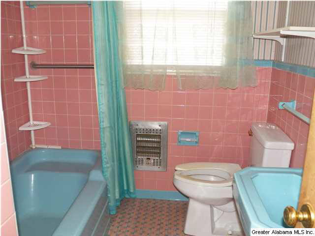 606 Alexandria Road Weaver, AL 36277 - Photo 17 of 25
