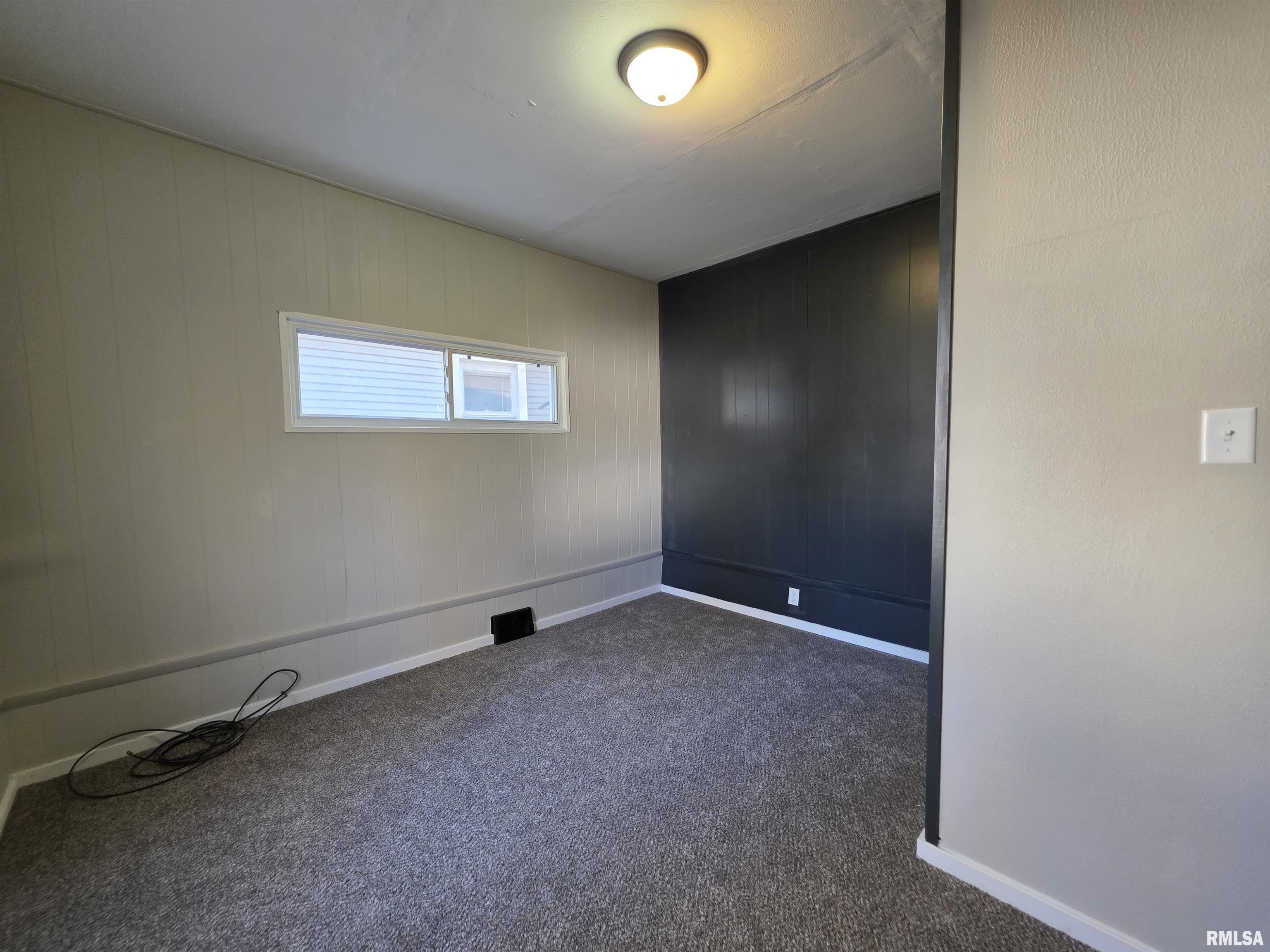 1708 North Machin Avenue Peoria, IL 61604 - Photo 12 of 22