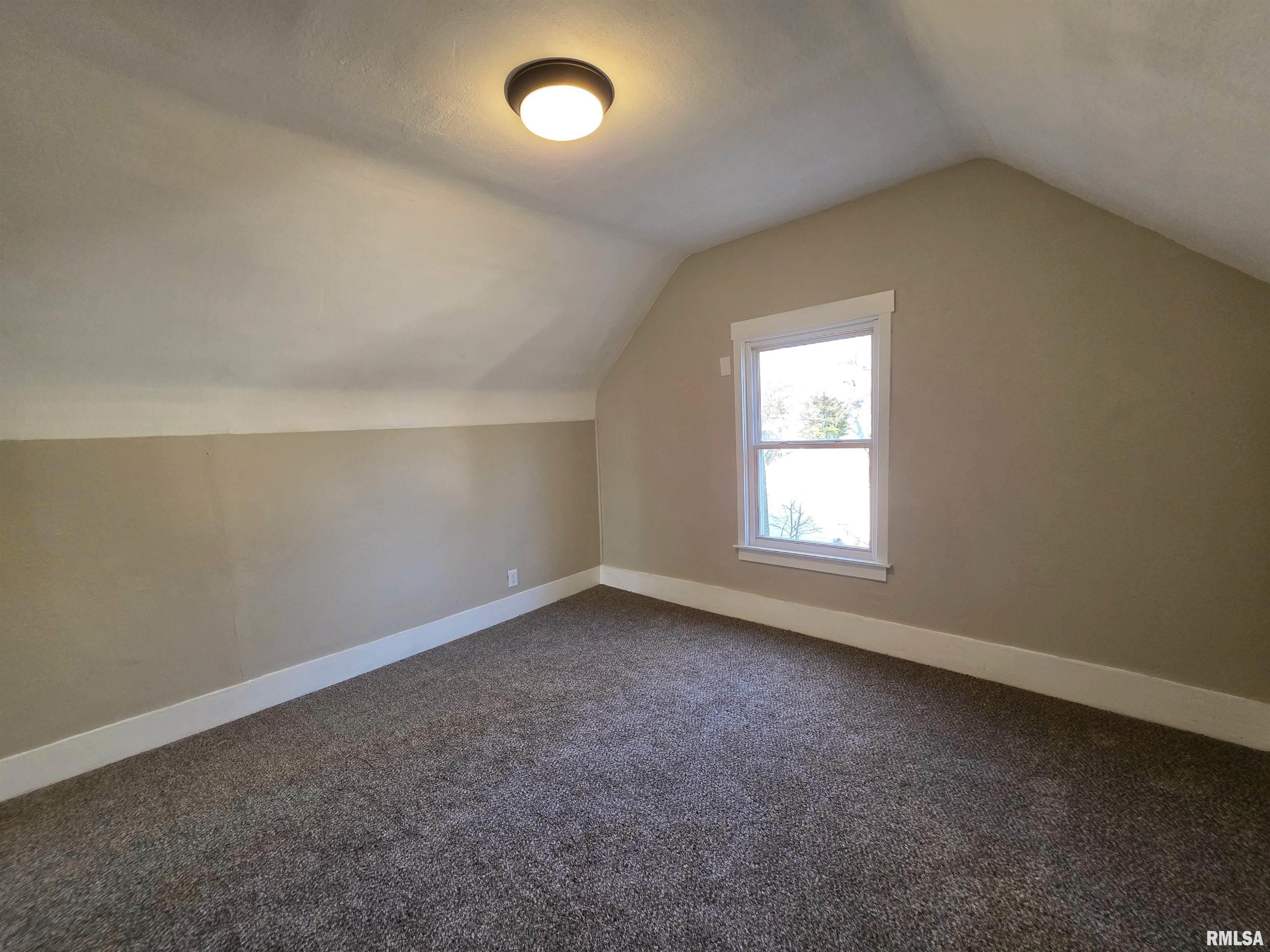 1708 North Machin Avenue Peoria, IL 61604 - Photo 16 of 22