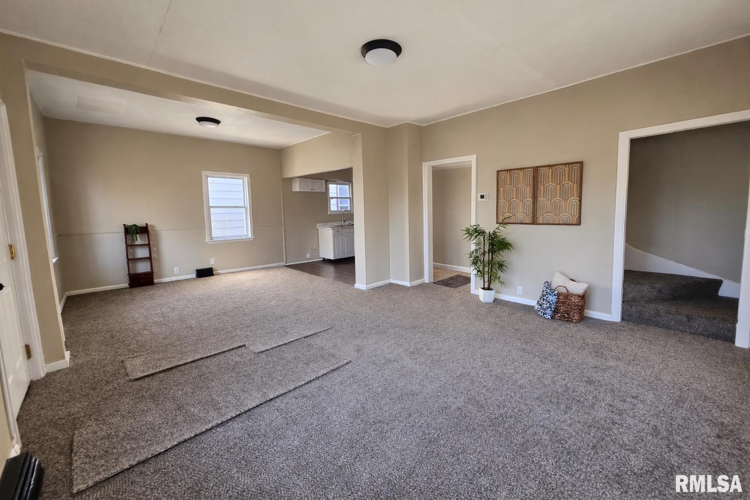 1708 North Machin Avenue Peoria, IL 61604 - Photo 3 of 22