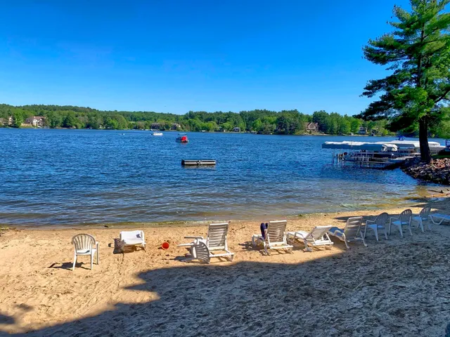 $254,900 | 530 East Hiawatha Drive, Unit 208, Wisconsin Dells, WI 53965