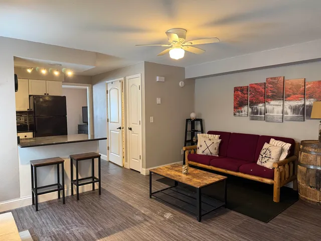 $254,900 | 530 East Hiawatha Drive, Unit 208, Wisconsin Dells, WI 53965