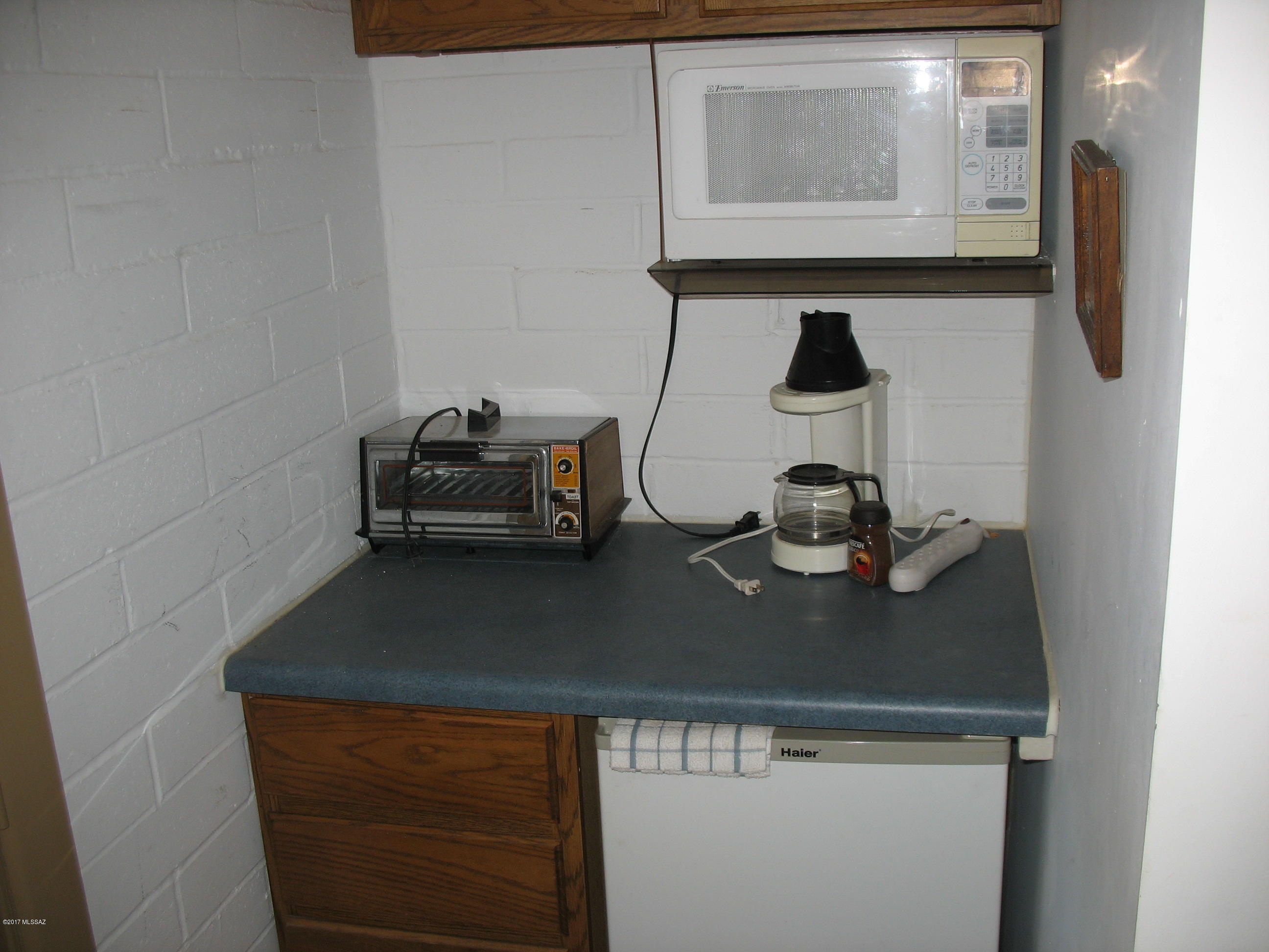 5756 West Box R Street Tucson, AZ 85713 - Photo 10 of 14 Gallery Image 10