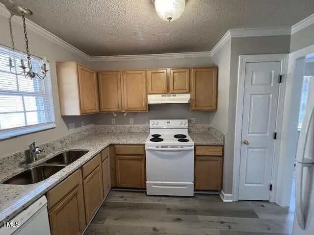 $1,450 | 711 Carolina Avenue, Unit 101, Raleigh, NC 27606