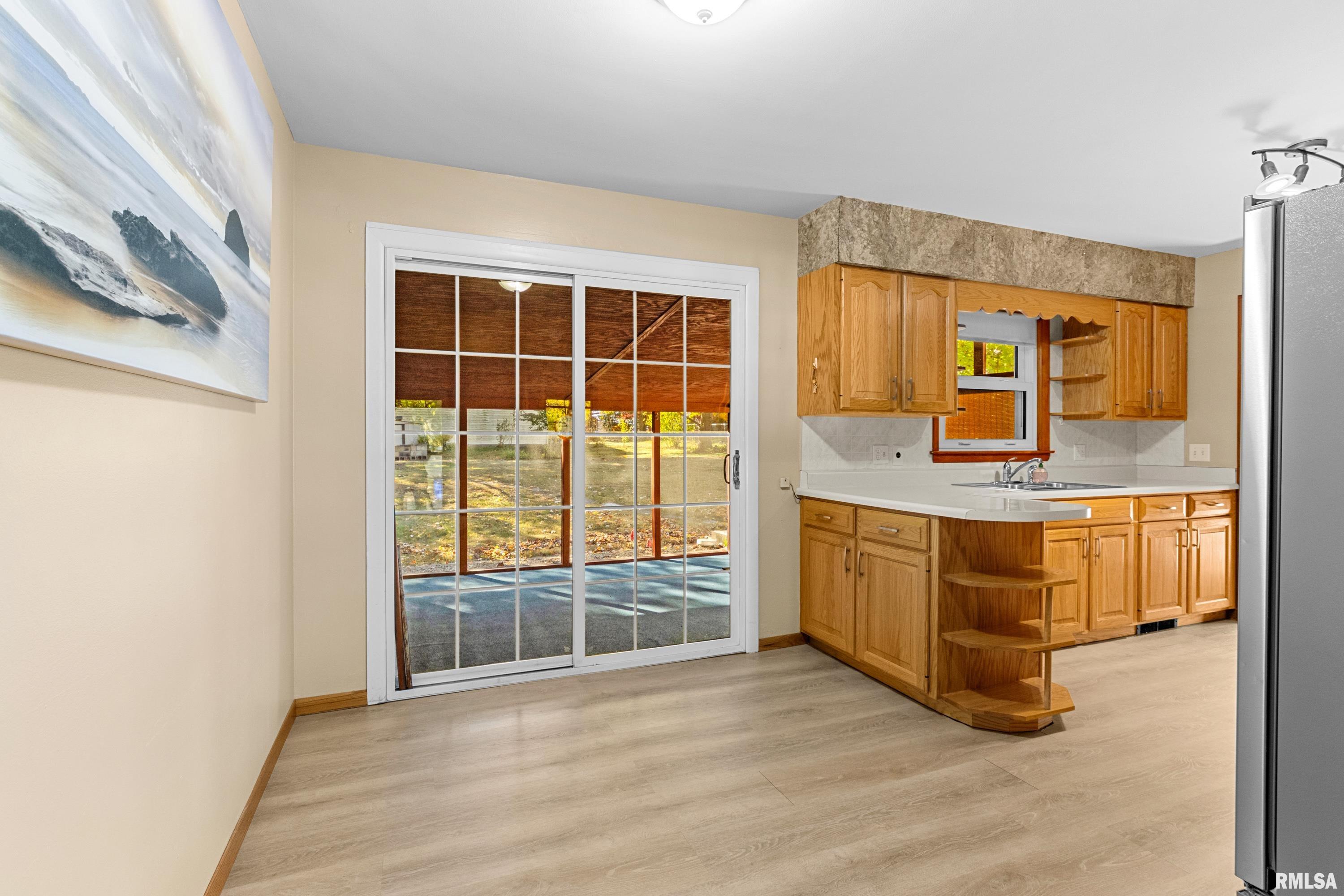 208 East Butternut Street Elmwood, IL 61529 - Photo 17 of 37