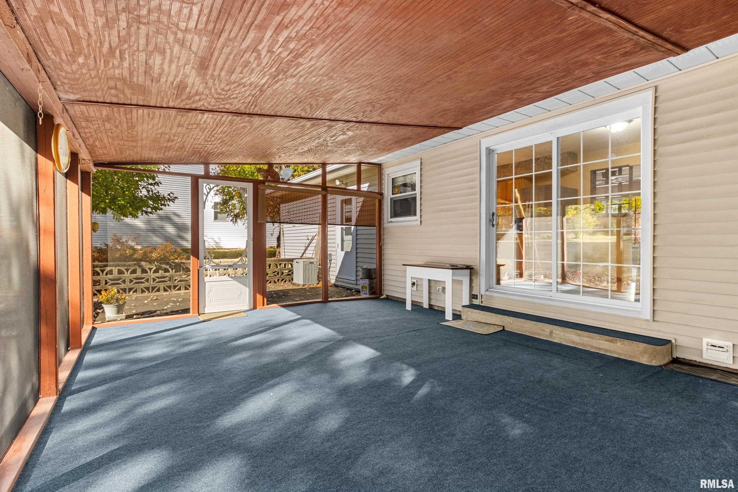 208 East Butternut Street Elmwood, IL 61529 - Photo 24 of 37